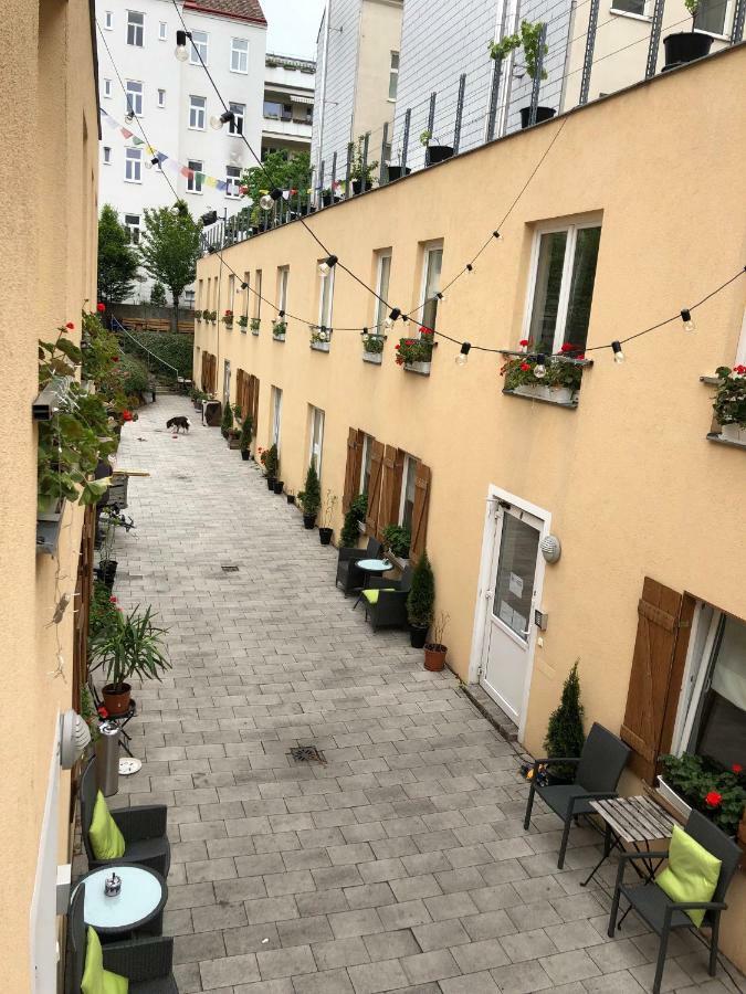 Hostel Boutique Zum Goldenen Kegel Wien